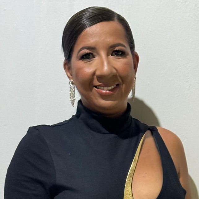 Mônica Almeida